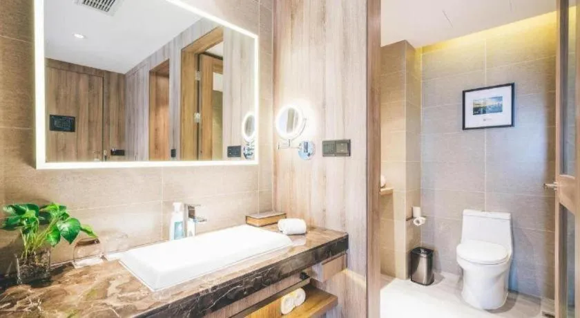 Vienna Hotel Shanghai Hongqiao Huaxin Road