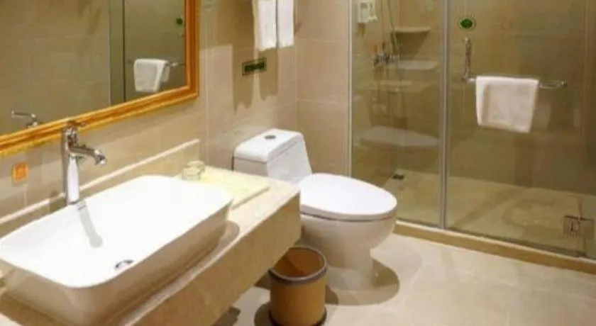 Vienna Hotel Shanghai Hongqiao Huaxin Road