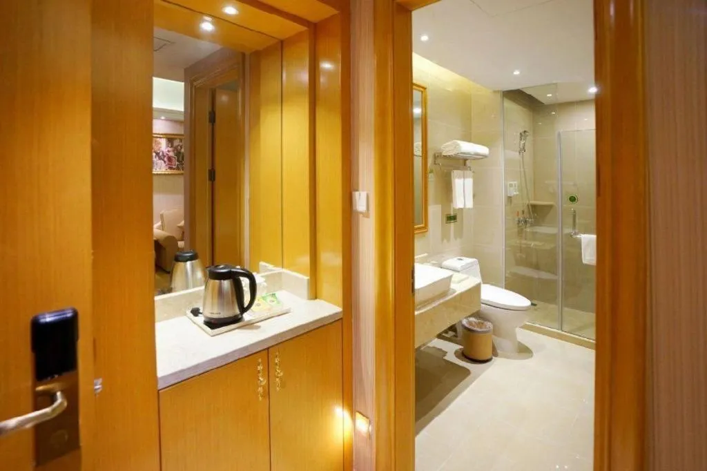 Vienna Hotel Shanghai Hongqiao Huaxin Road