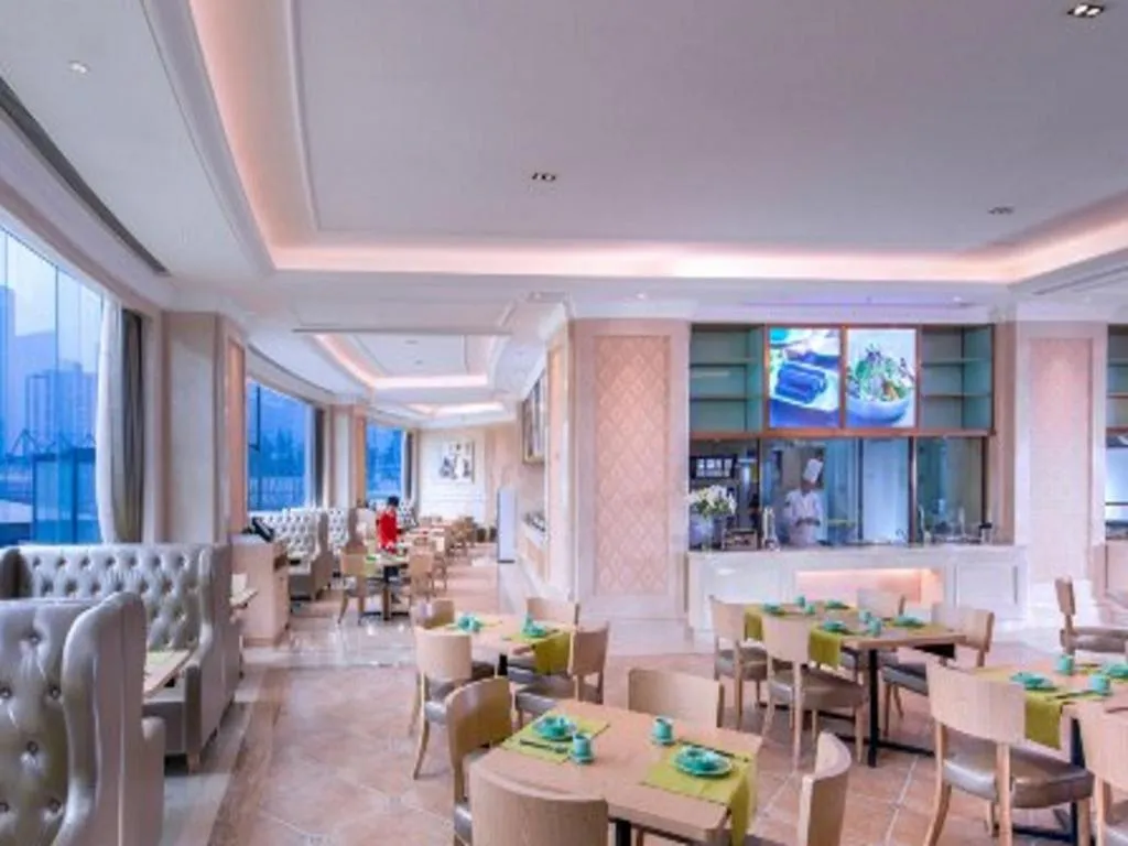 Vienna International Hotel Chengdu New Global Exhibition Center