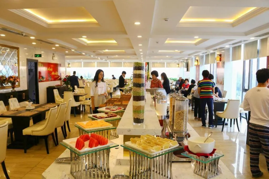 Le Hoang Beach Hotel Danang