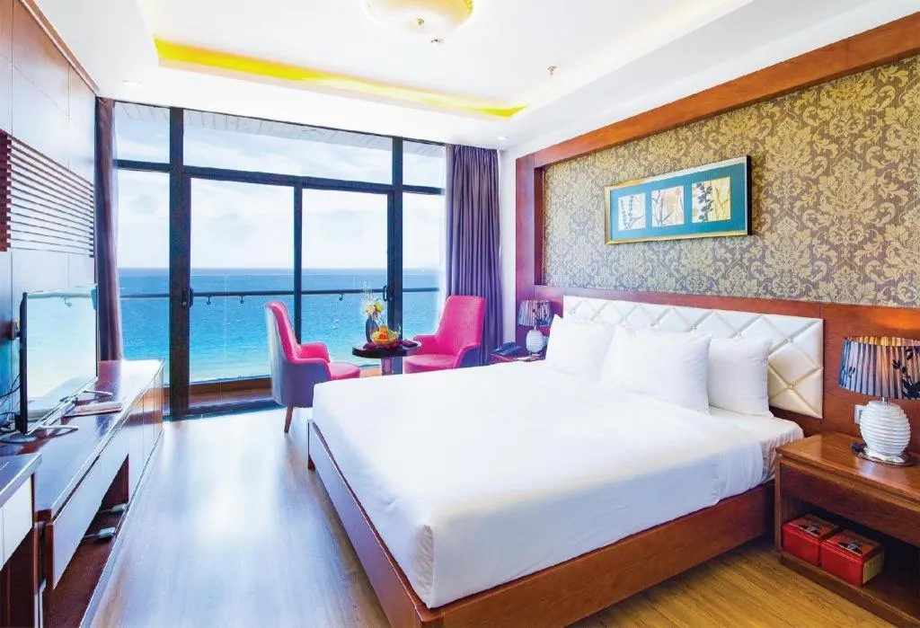 Bed in Le Hoang Beach Hotel Danang