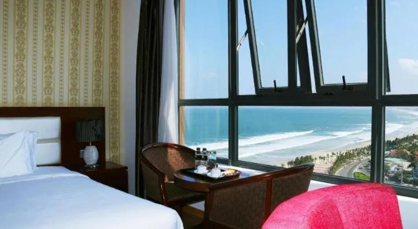 Bed in Le Hoang Beach Hotel Danang