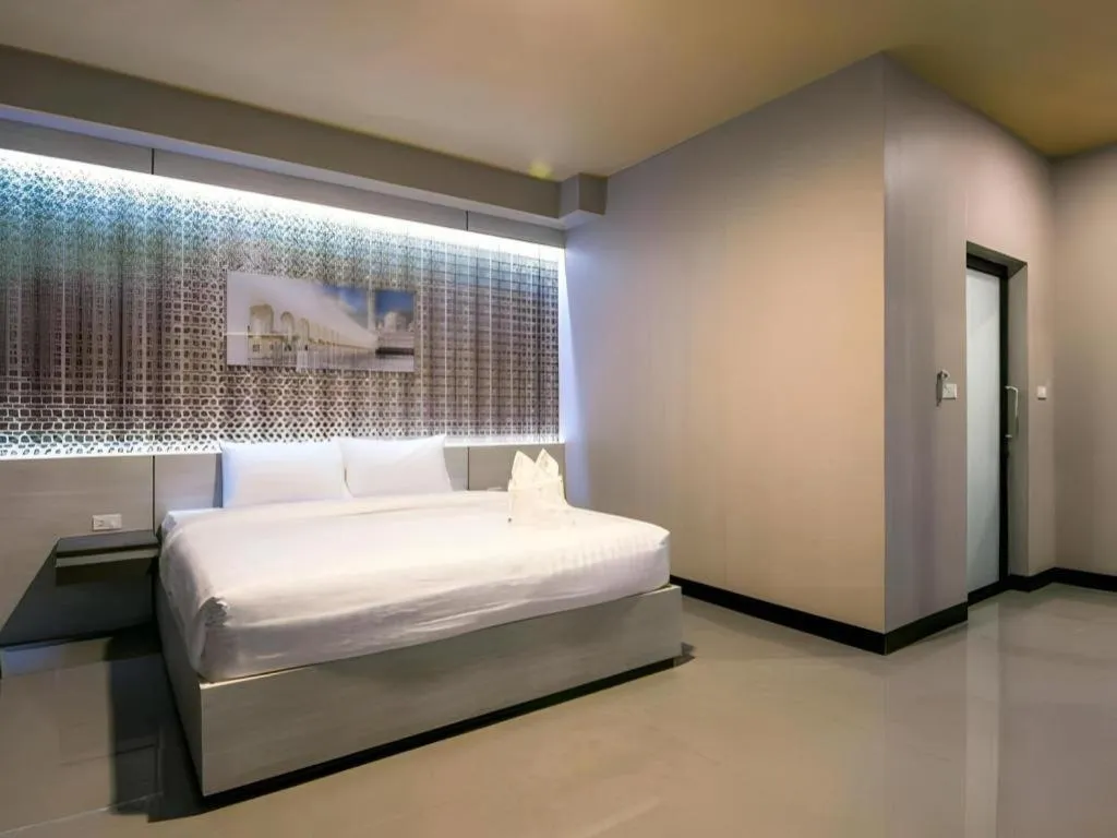 Bed in Pasub grand hotel