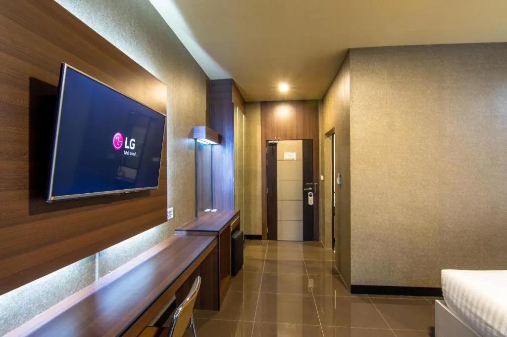 Bed in Pasub grand hotel