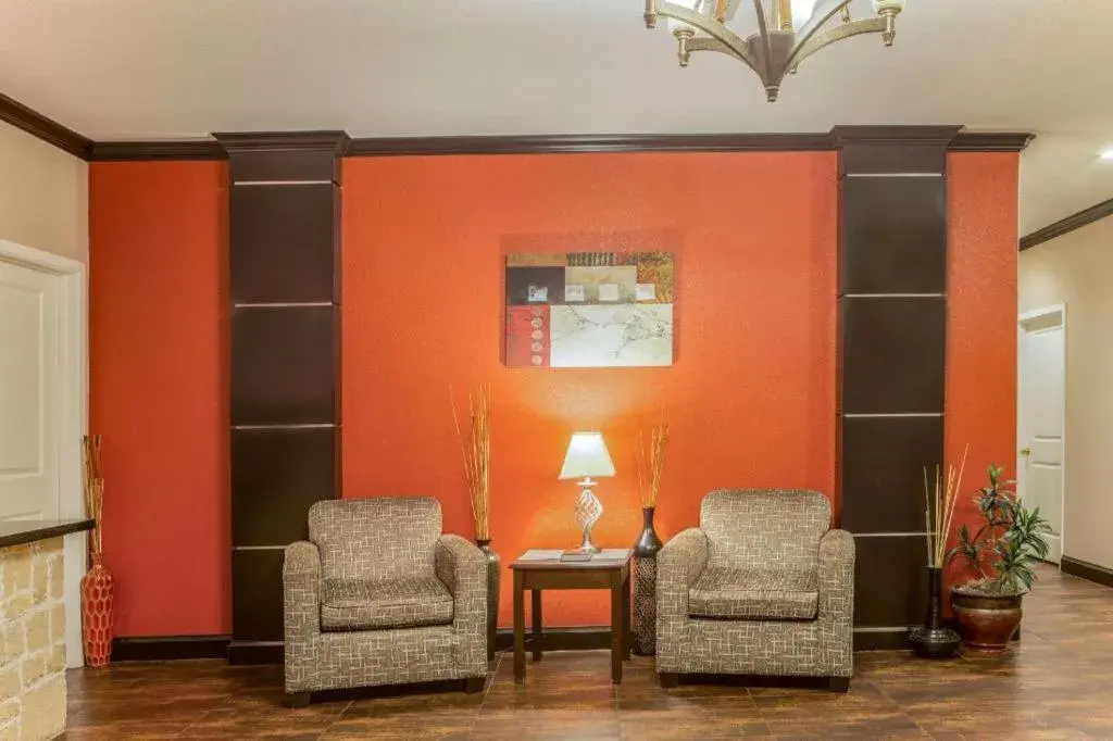 Super 8 By Wyndham Mansfield La Super 8 By Wyndham Mansfield La