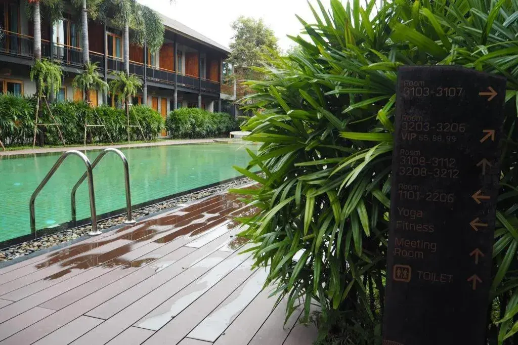 The Buffalo Amphawa The Buffalo Amphawa