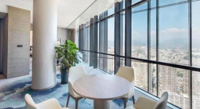 LONGYAN JINGHUA FLIPORT HOTEL