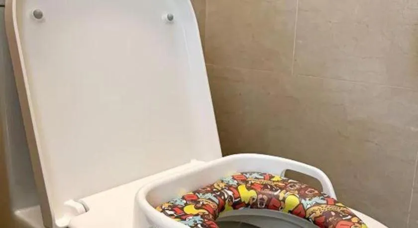 LONGYAN JINGHUA FLIPORT HOTEL