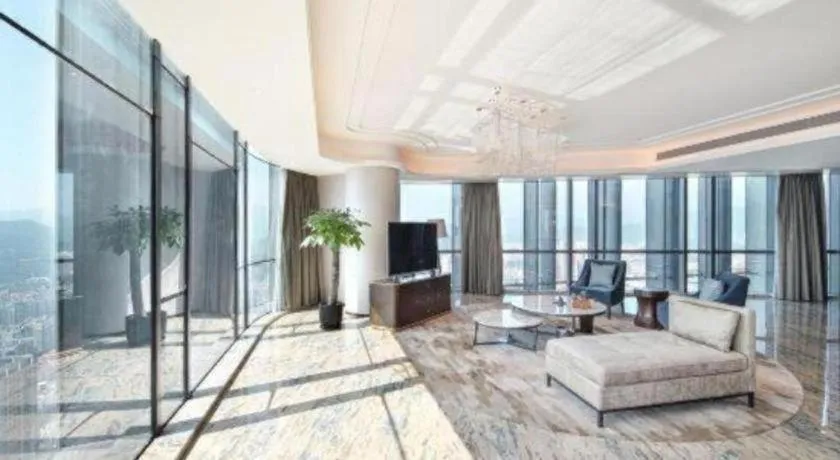 LONGYAN JINGHUA FLIPORT HOTEL