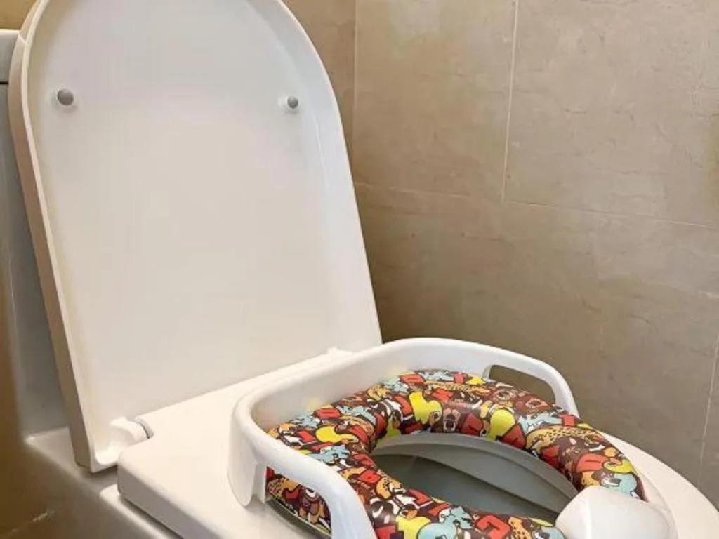 LONGYAN JINGHUA FLIPORT HOTEL