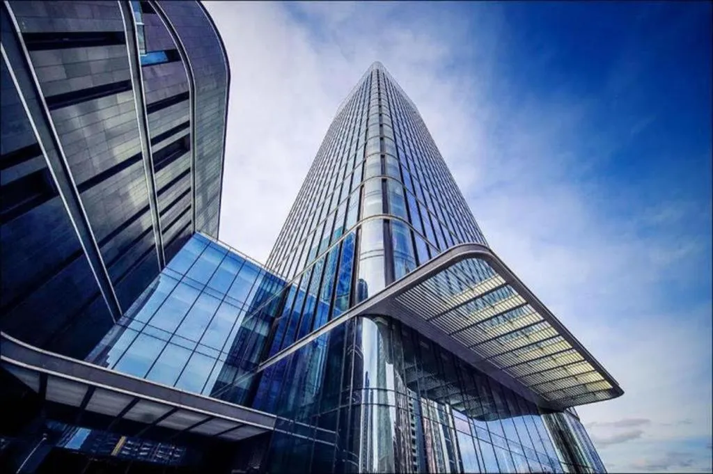 LONGYAN JINGHUA FLIPORT HOTEL