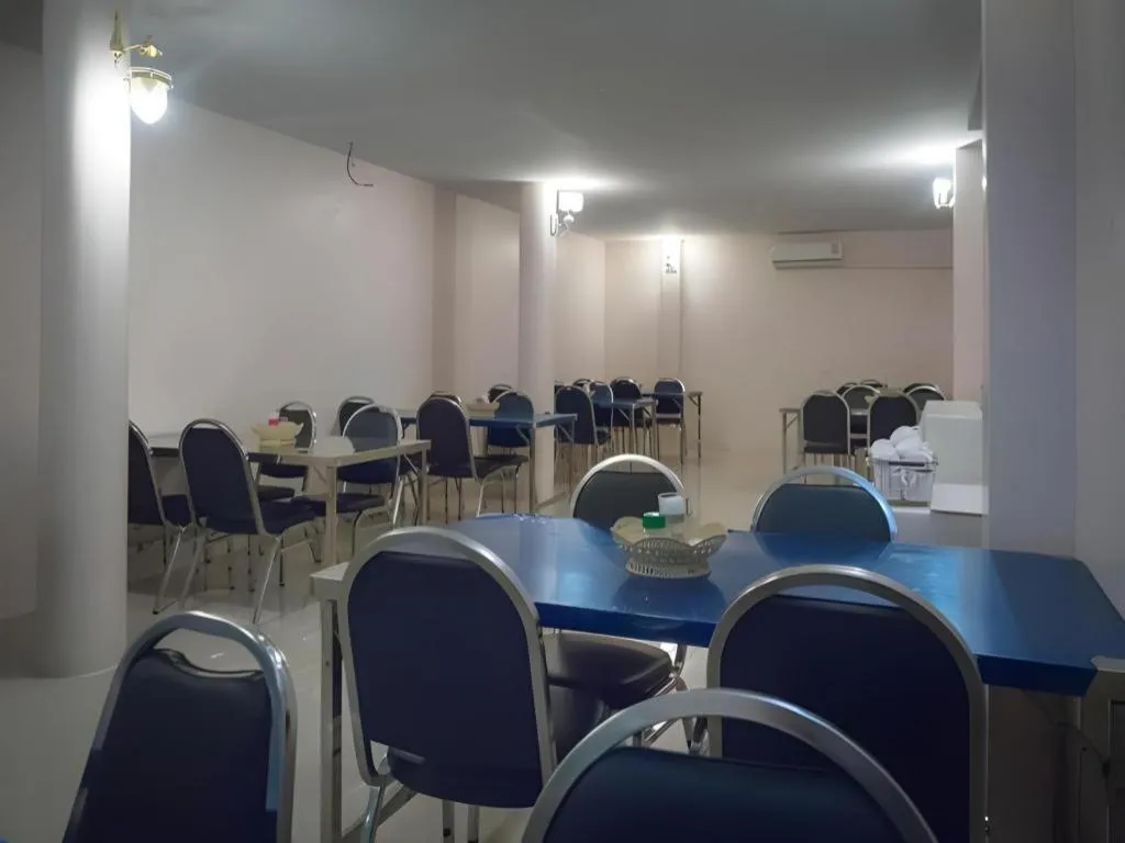 BIRD ROOM HOTEL - PRATUNAM