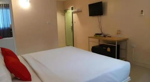 BIRD ROOM HOTEL - PRATUNAM