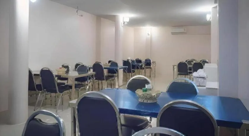 BIRD ROOM HOTEL - PRATUNAM