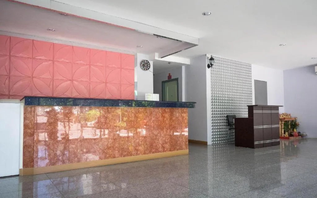 BIRD ROOM HOTEL - PRATUNAM