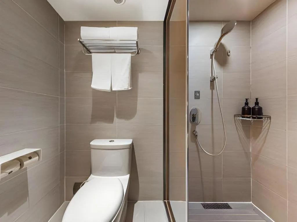 JI Hotel Beijing Nanluoguxiang Andingmen Metro Station