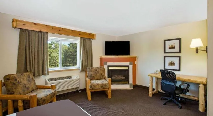 AmericInn by Wyndham Pequot Lakes