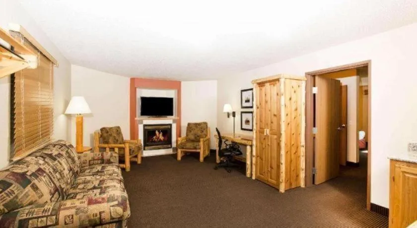 AmericInn by Wyndham Pequot Lakes