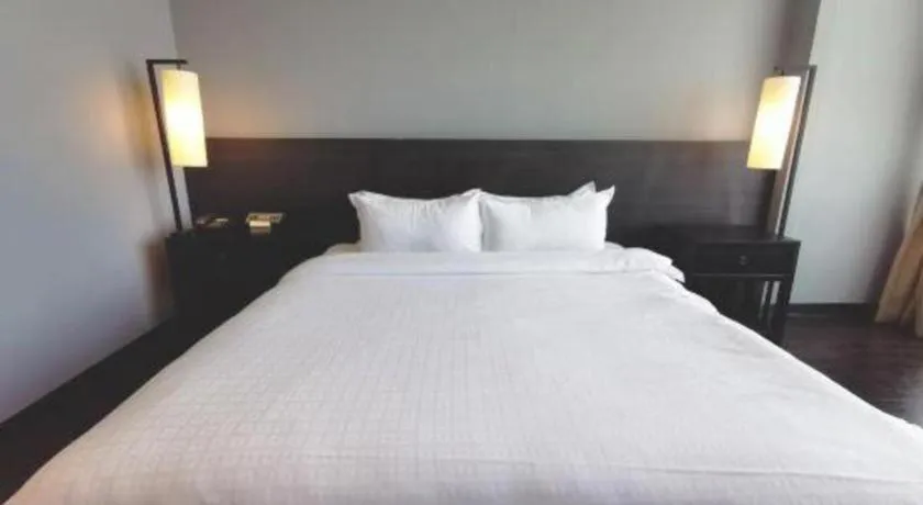 Bed in Tera Hotel Vientiane