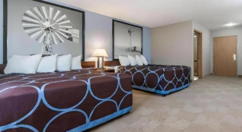 Bed in Super 8 By Wyndham Beloit