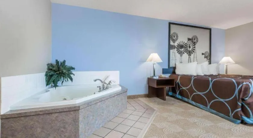 Bed in Super 8 By Wyndham Beloit