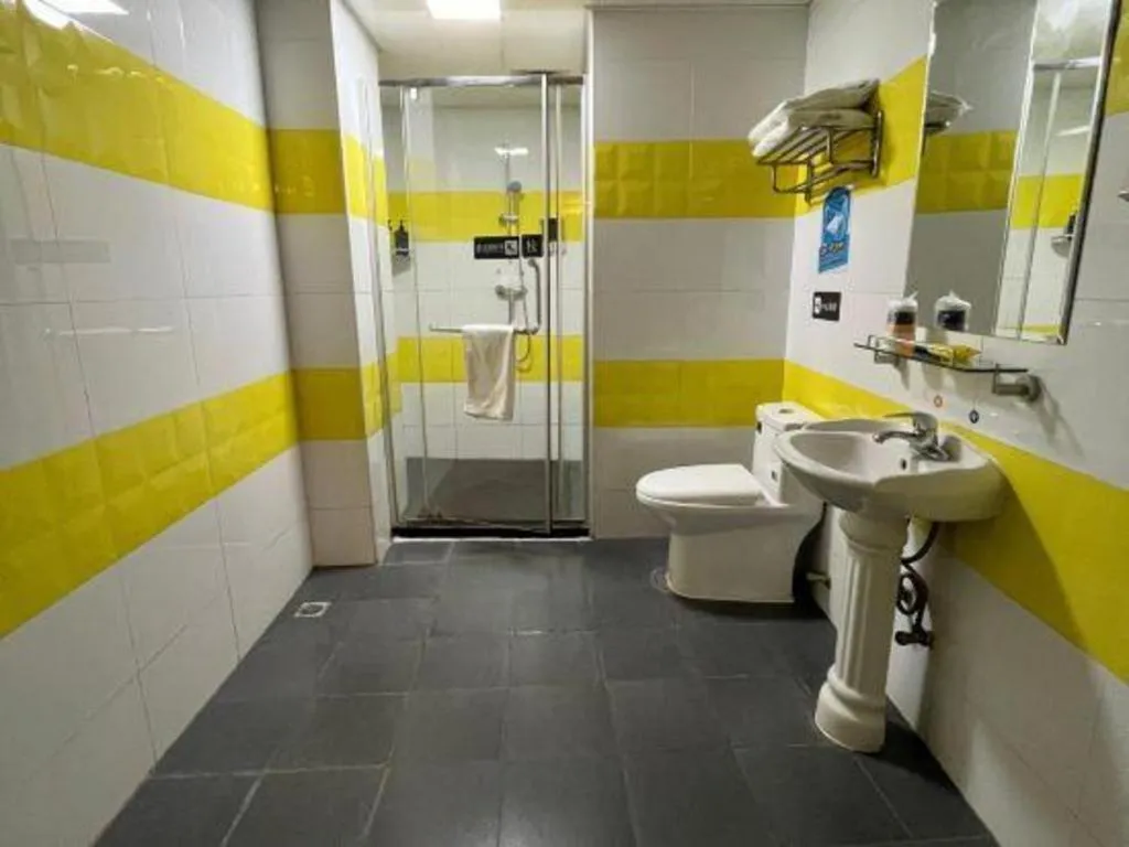 7 Days Inn Guangzhou Panyu Square Shilian Road