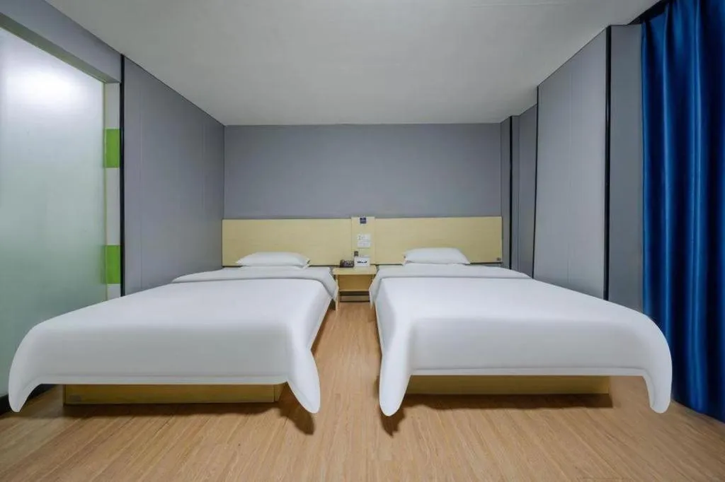 Bed in 7 Days Inn Guangzhou Panyu Square Shilian Road