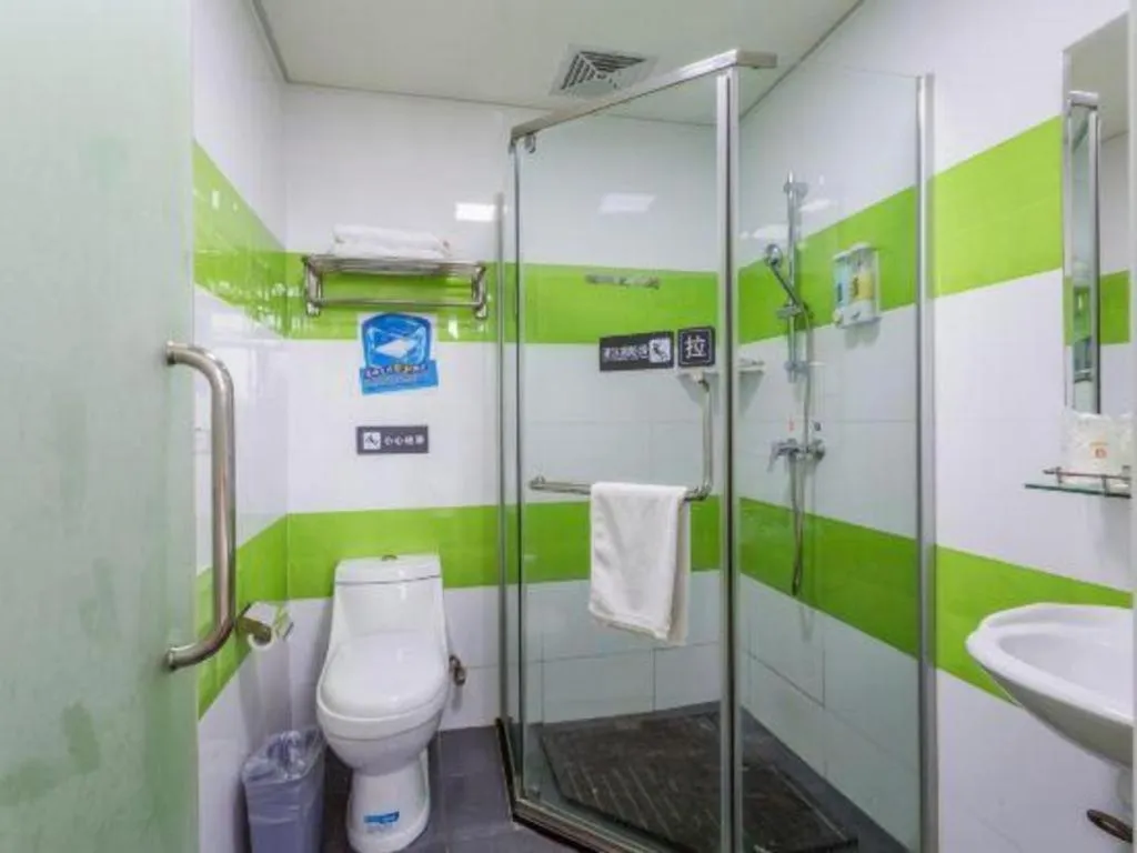 7 Days Inn Guangzhou Panyu Square Shilian Road