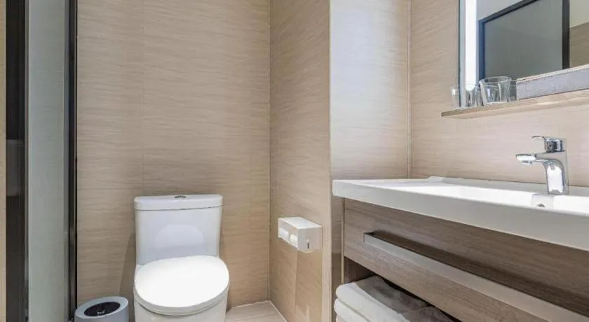 Hanting Hotel Harbin Railway Station Square