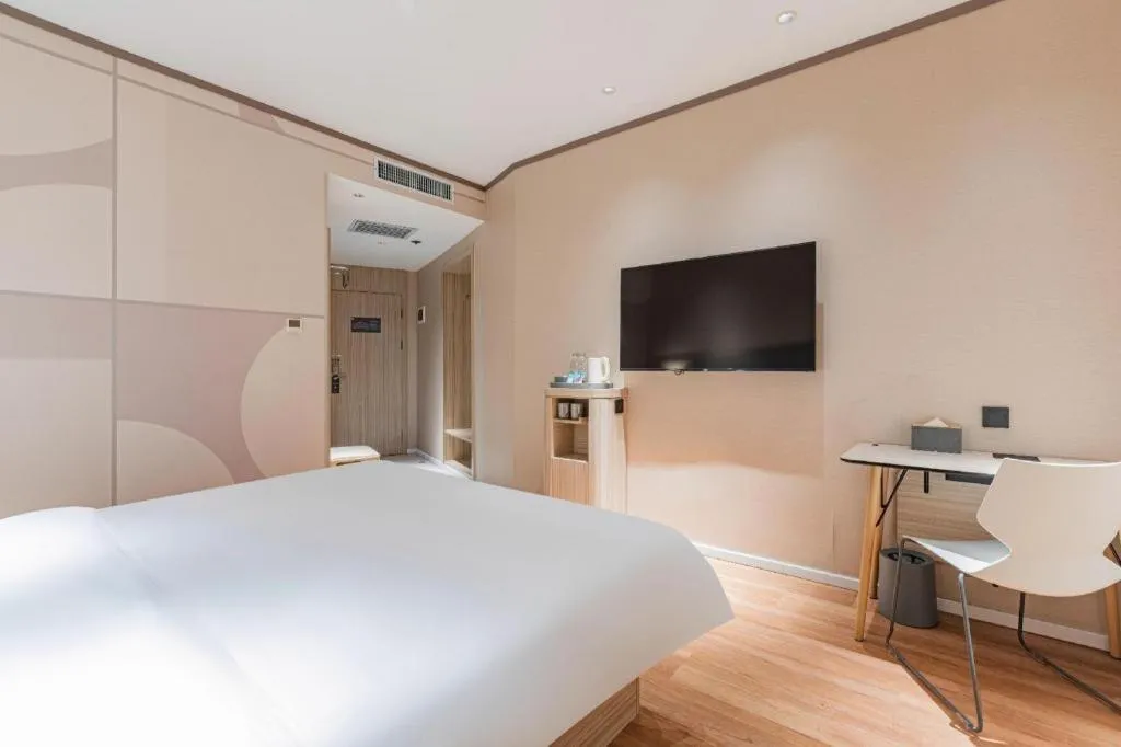 Hanting Hotel Harbin Railway Station Square