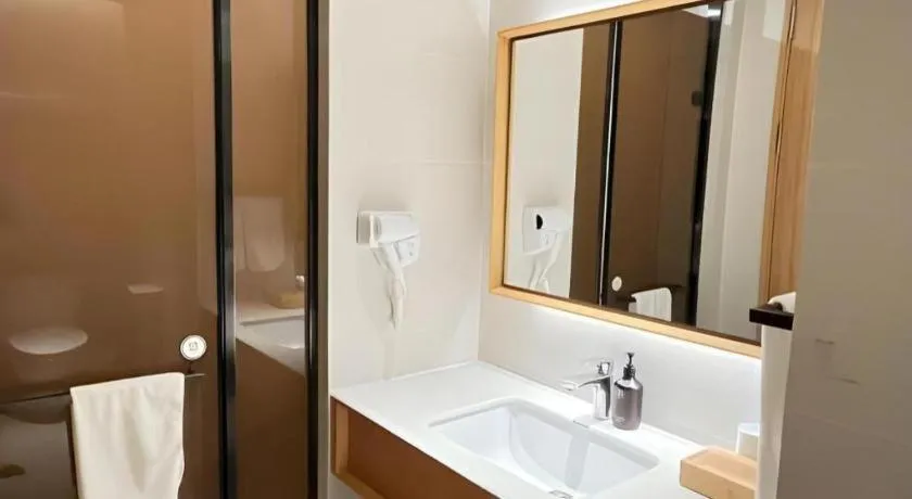 JI Hotel Shanghai The Bund Tiantong Road