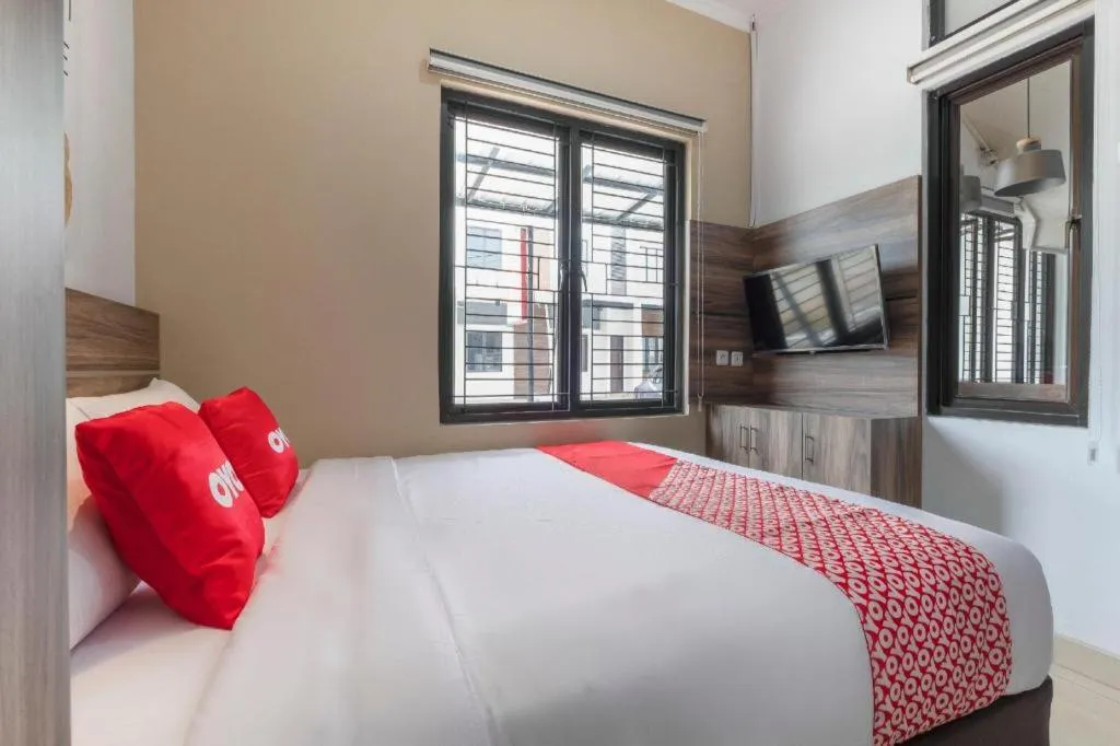 Bed in OYO Life 3246 Walnut Inn G-10