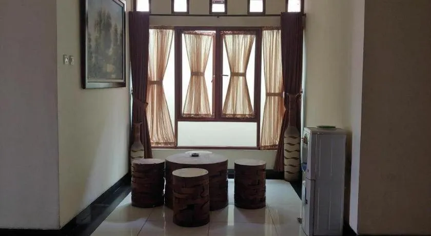 Hotel O Papi Inn Guesthouse