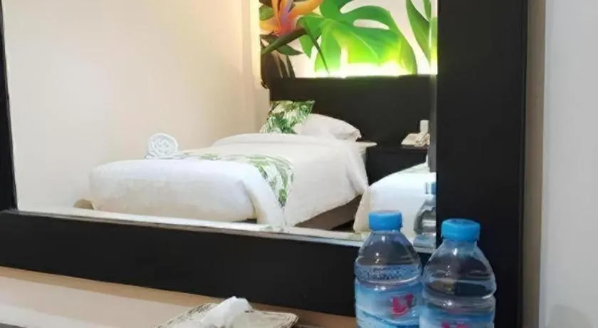 Tropical Point Hotel Syariah