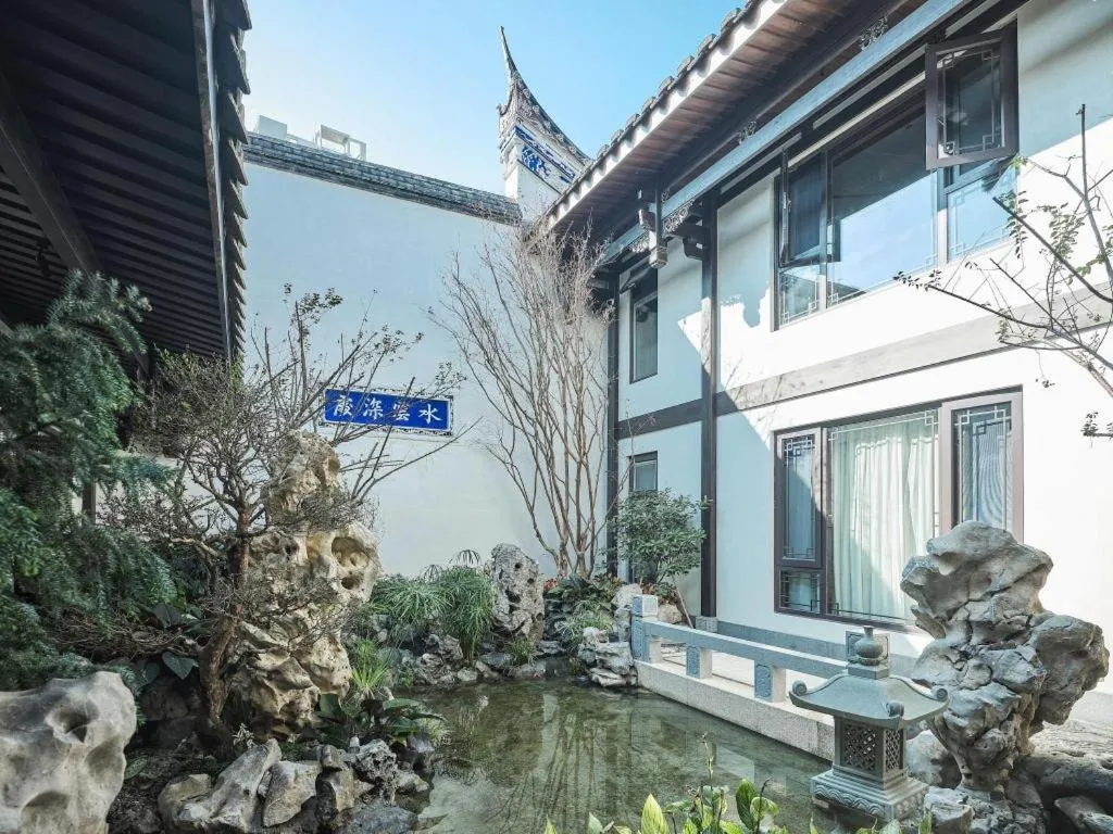 San Po Hotel