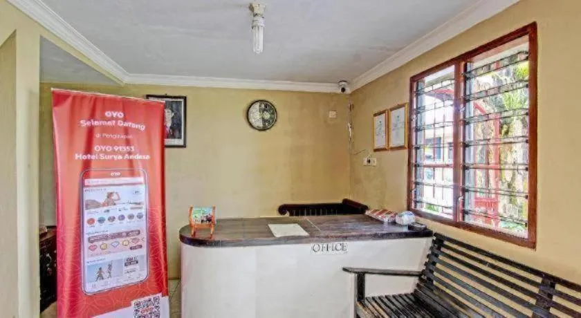 OYO 91353 Hotel Surya Andesa