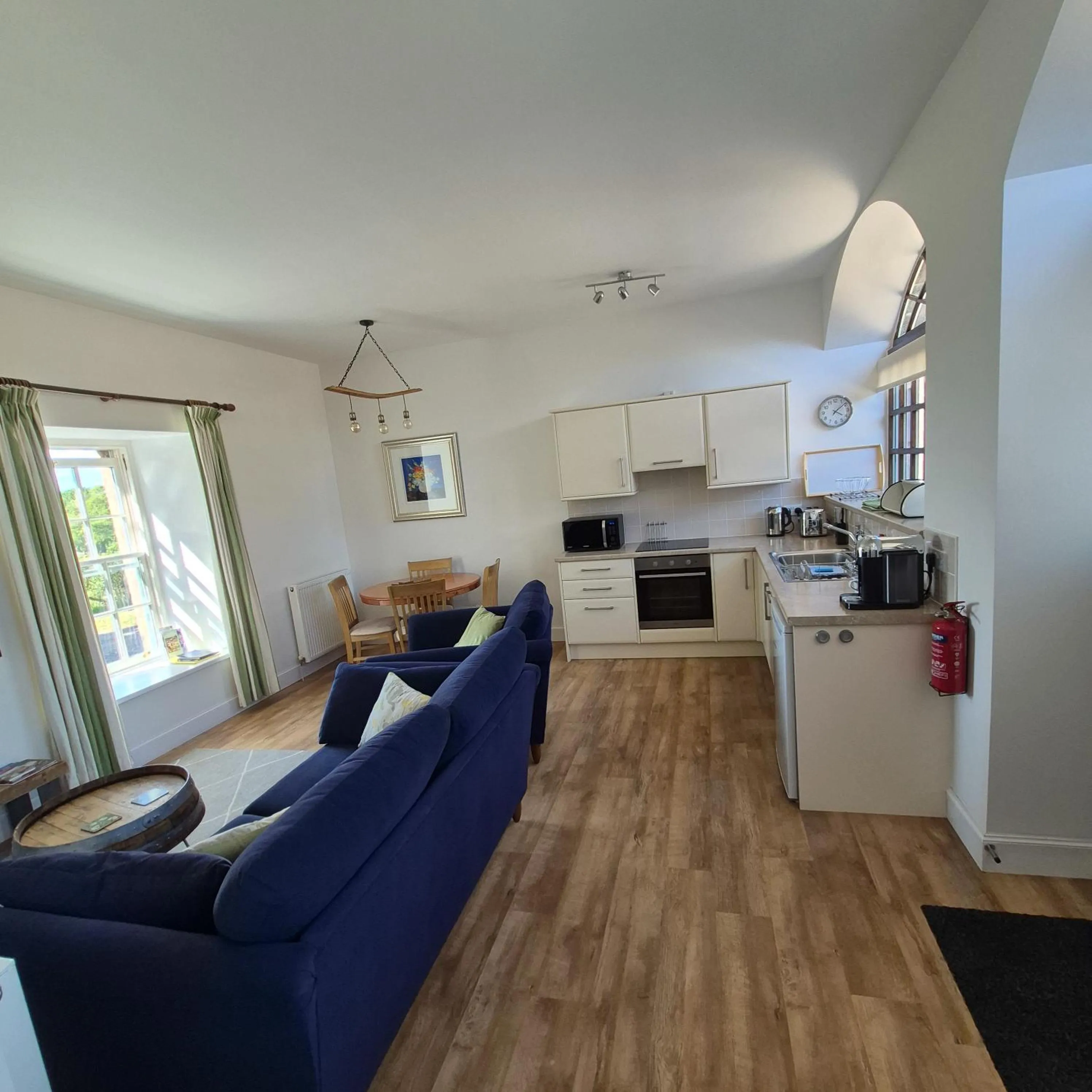 Living room in Loch Lomond Finnich Cottages