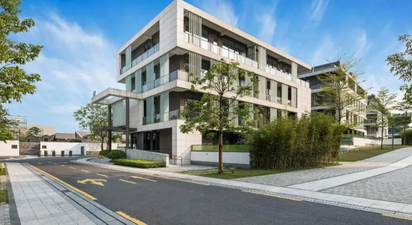 SongShan Lake PingShang Serviced Hotel