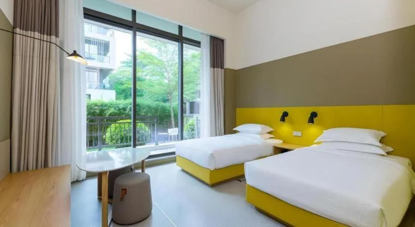 Bed in SongShan Lake PingShang Serviced Hotel