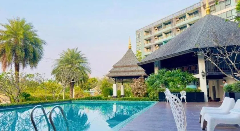 Baan Bangsare Resotel Chonburi