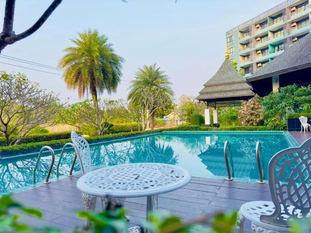 Baan Bangsare Resotel Chonburi