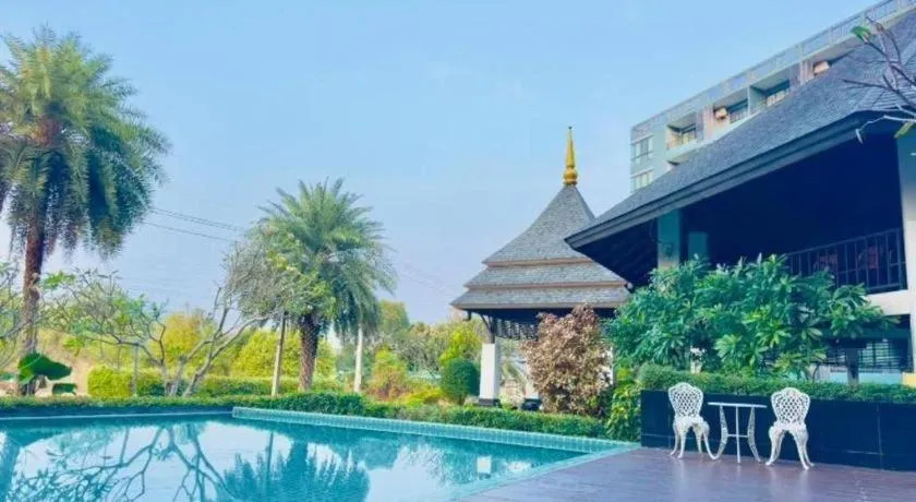 Baan Bangsare Resotel Chonburi