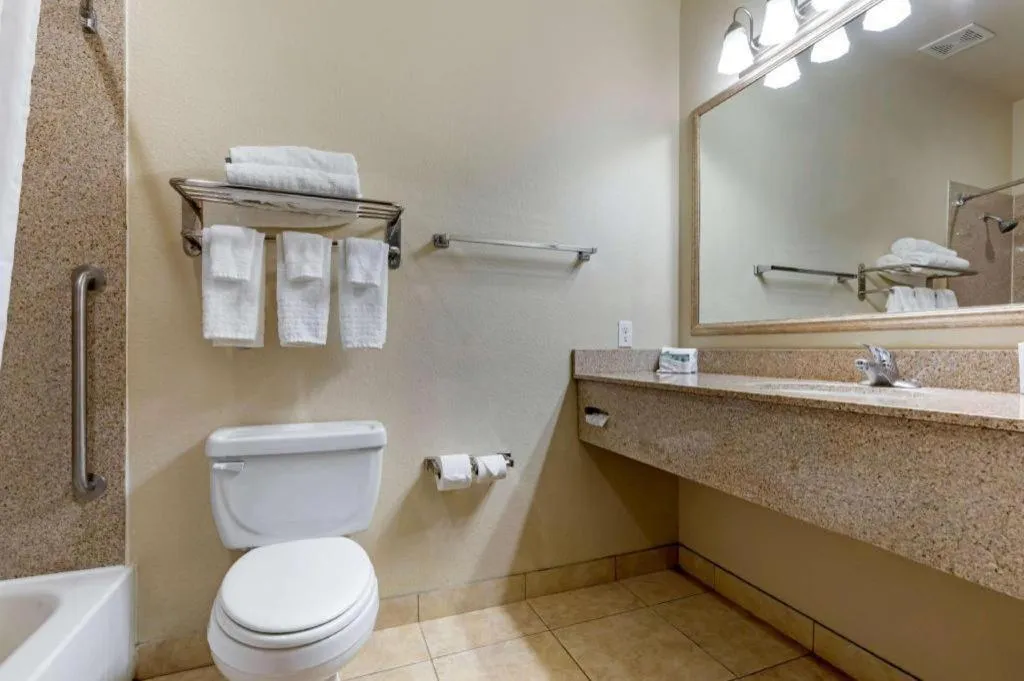 Best Western La Grange Inn & Suites