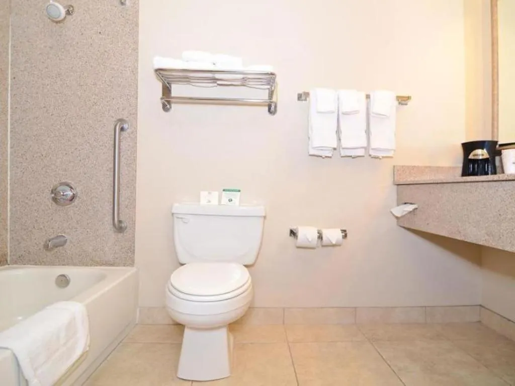 Best Western La Grange Inn & Suites