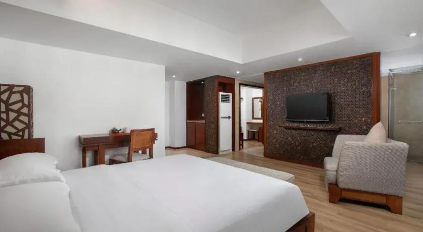 Bed in Ramada Encore by Wyndham Qionghai Downtown