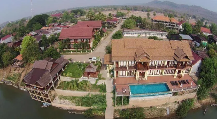 Pon Arena Hotel