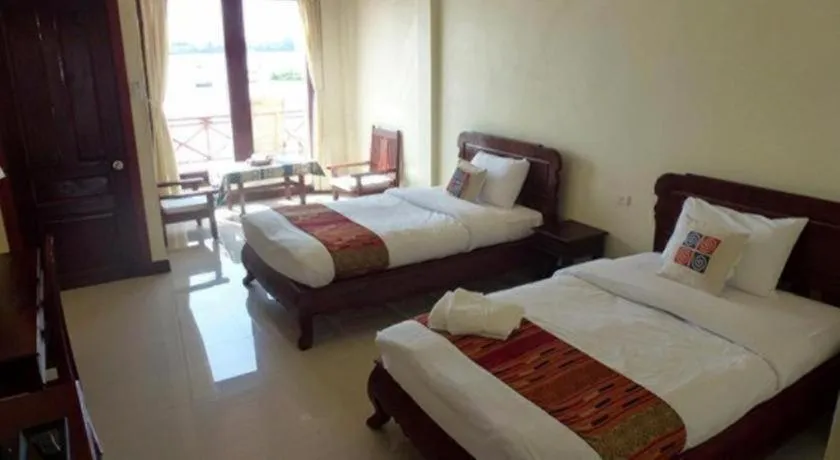 Bed in Pon Arena Hotel