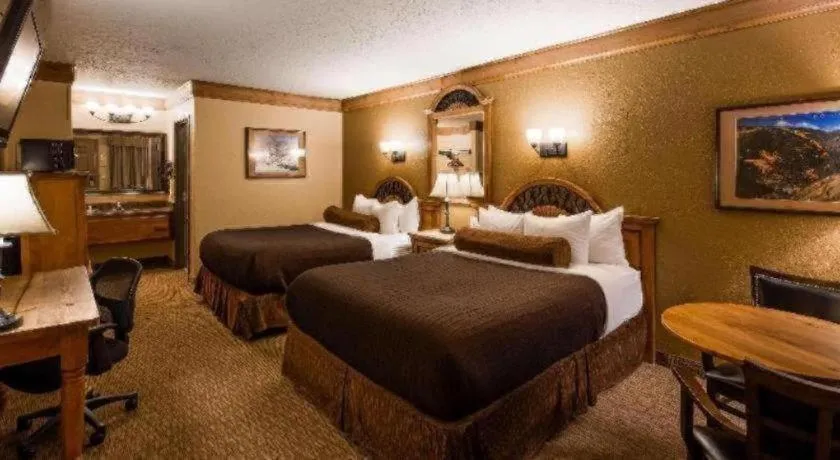 Bed in Best Western Rivers Edge