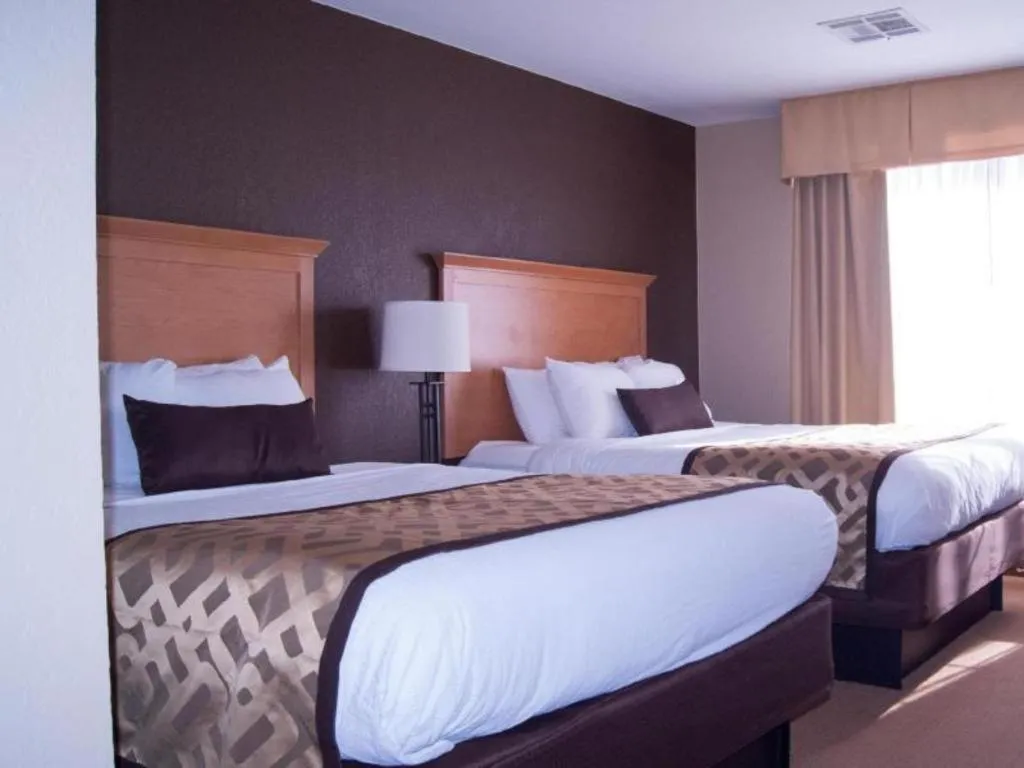 Bed in Best Western Locust Grove Inn & Suites